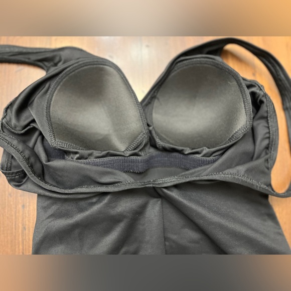 Miraclesuit Oceanus One Piece Size 10 Black Modest Slimming Beach Pool Cruise - Picture 8 of 16